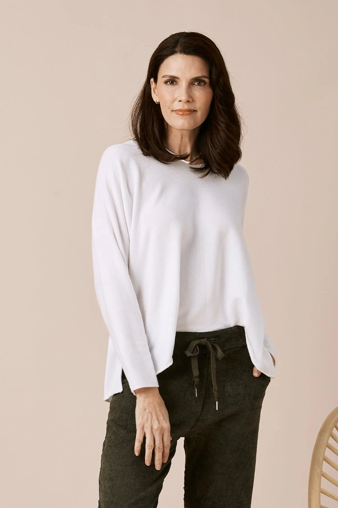 Jayda V-Neck Jumper White