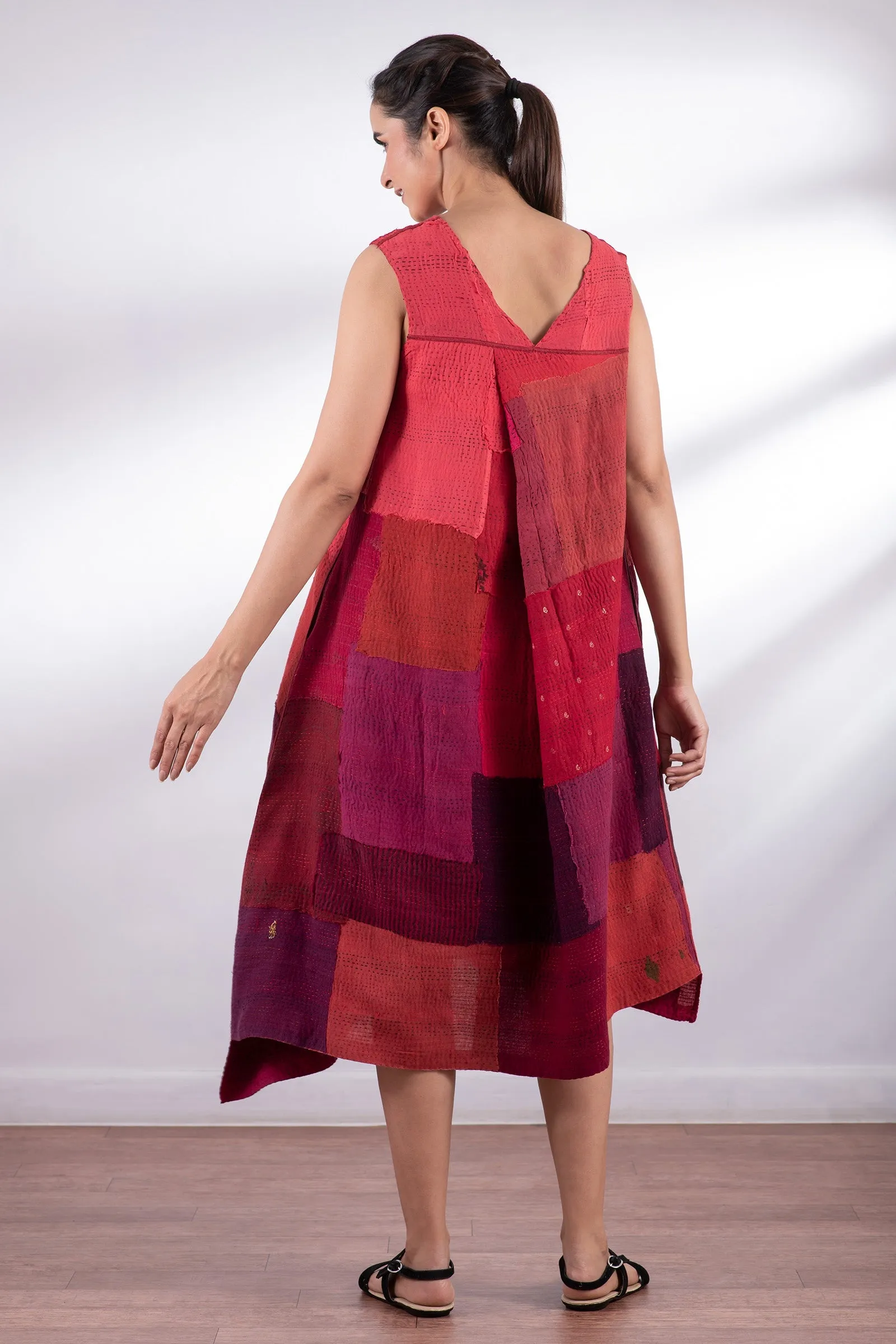 LANDSCAPE FRAYED PATCH KANTHA JUMPER DRESS - lf2414-red -